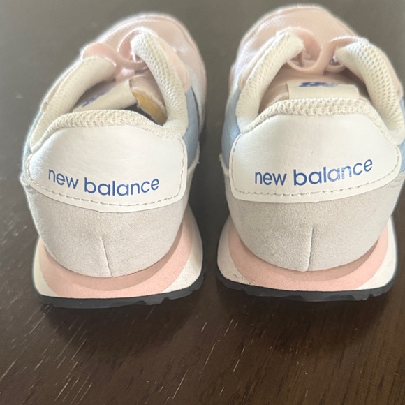 New Balance Kids' Sneakers in Light Pink and White - Picture 3 of 4